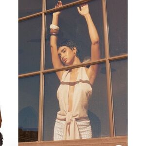 Melissa Simone Alana knot top -champagne